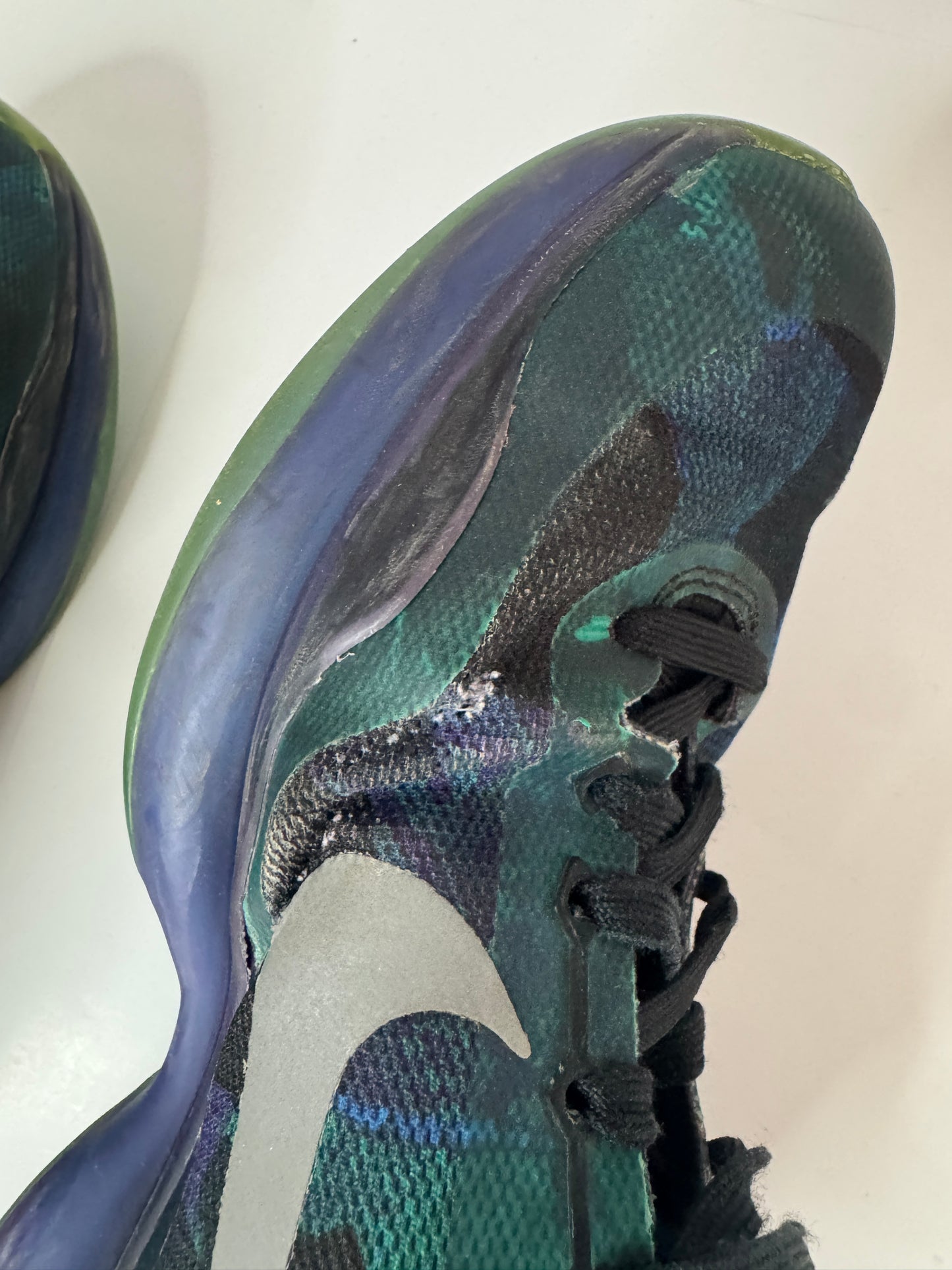 Nike Kobe 10 T42.5 Reconditionné