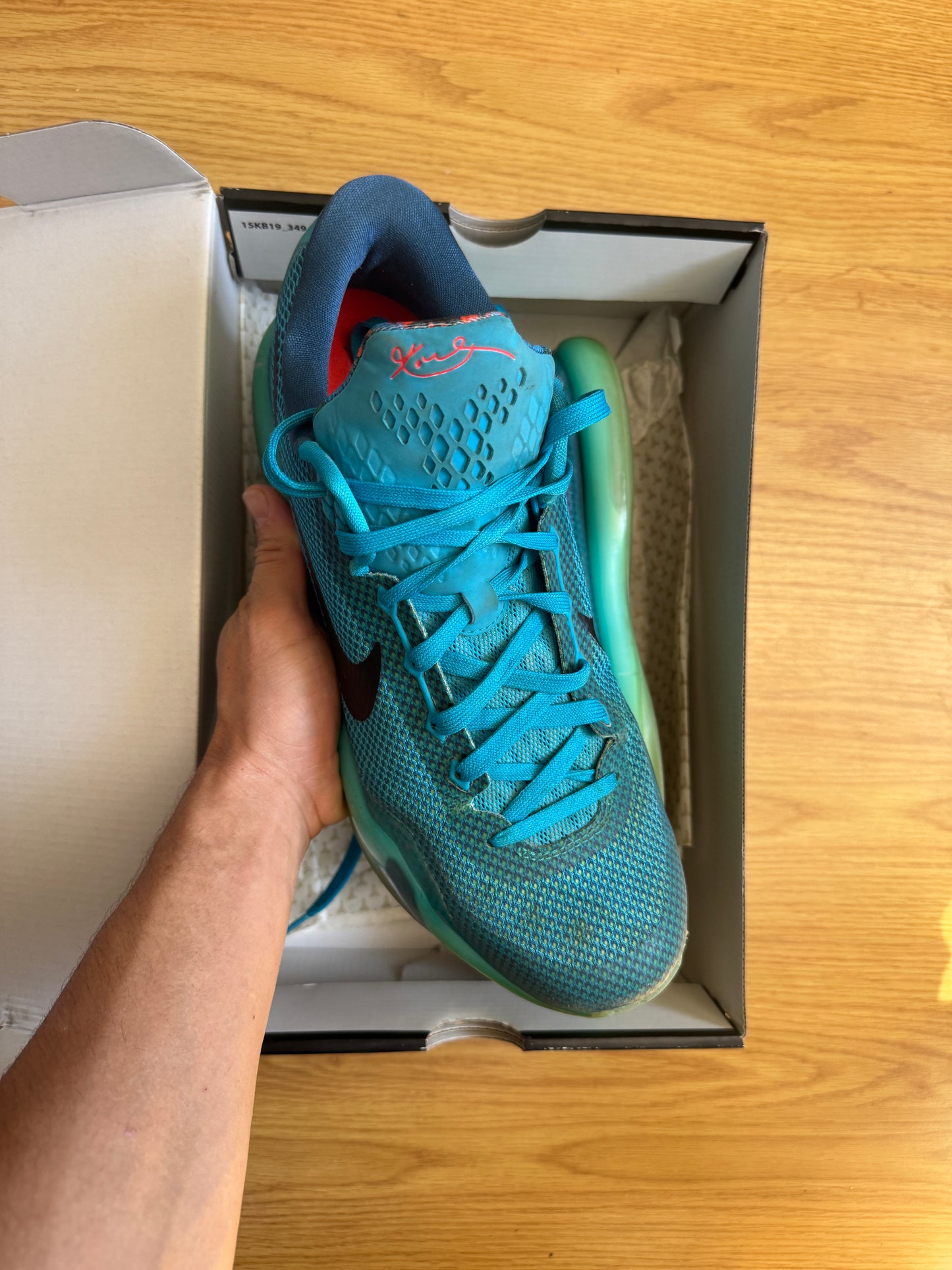 Nike Kobe X