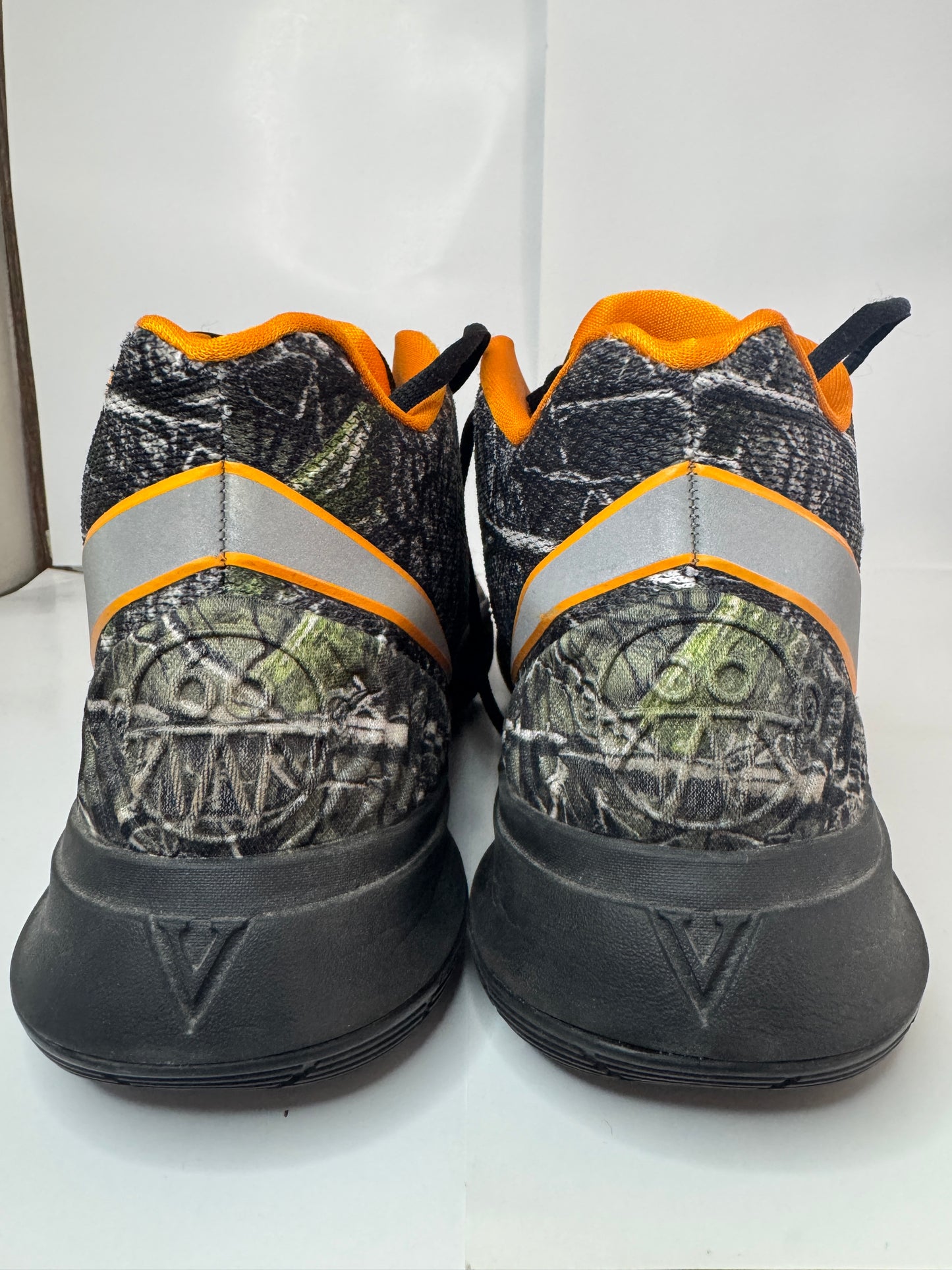 Nike Kyrie 5 Taco T45.5 Reconditionné