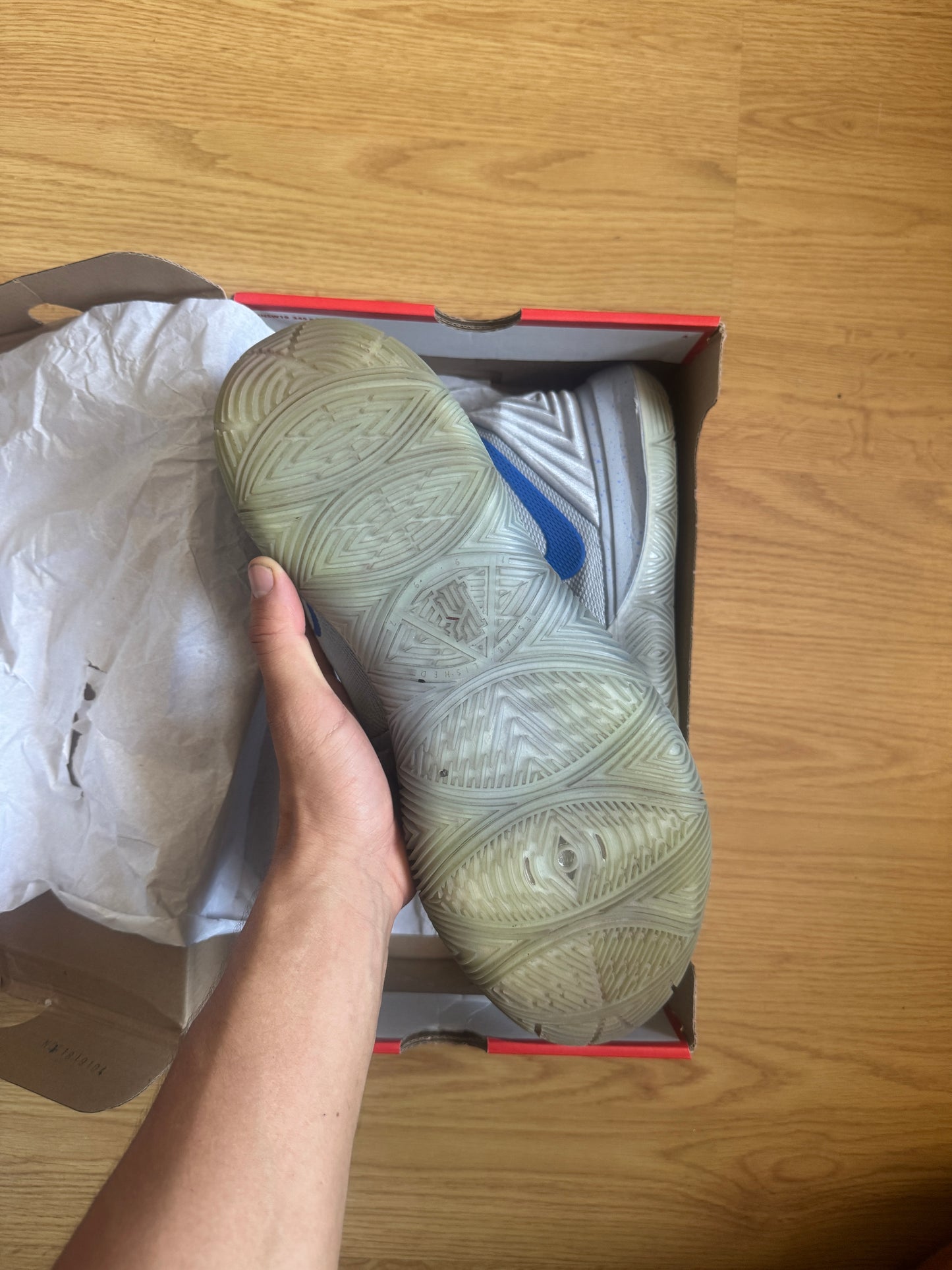 Nike Kyrie 5 ID