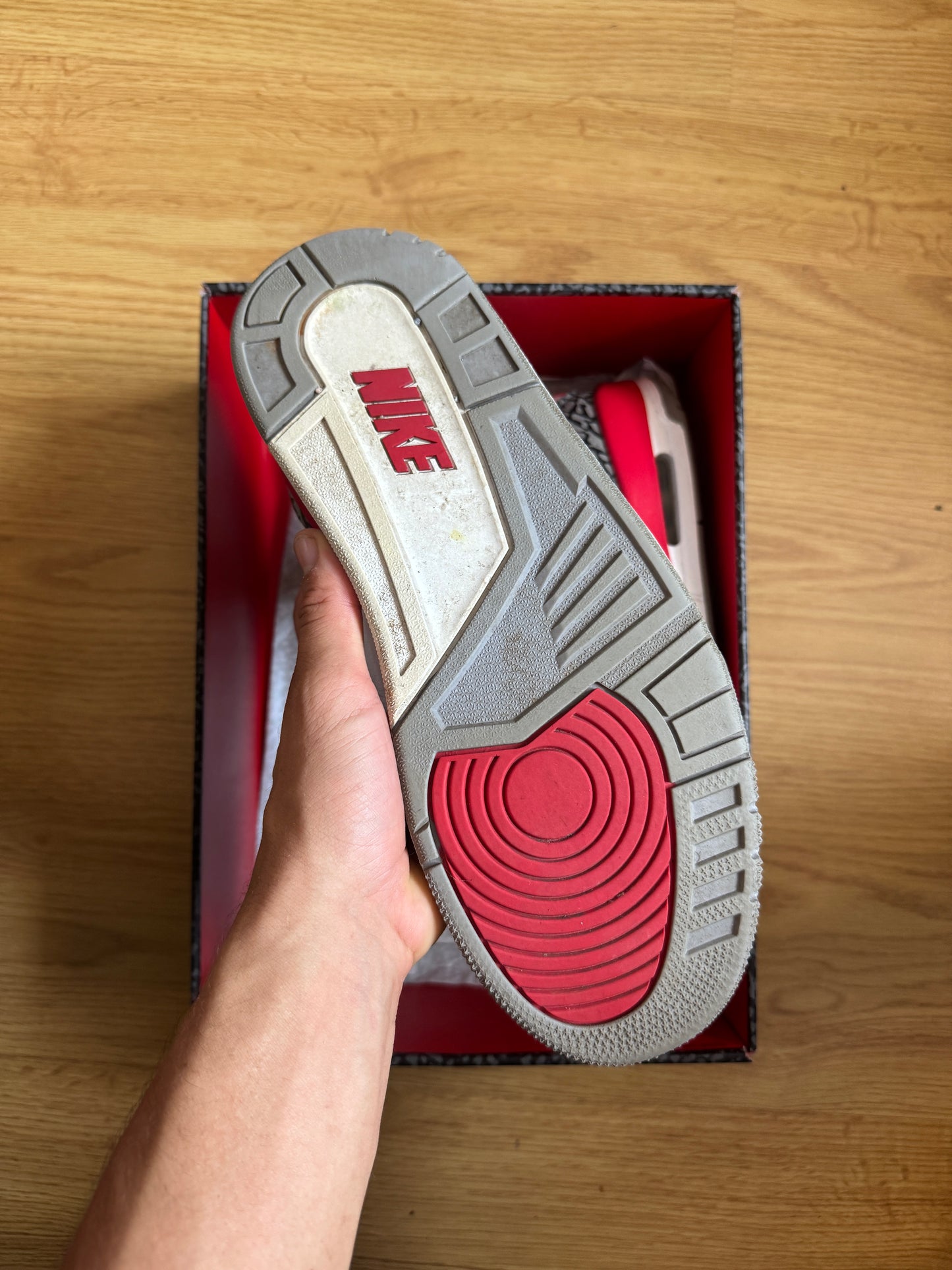 Air Jordan 3 Rétro Fired Red