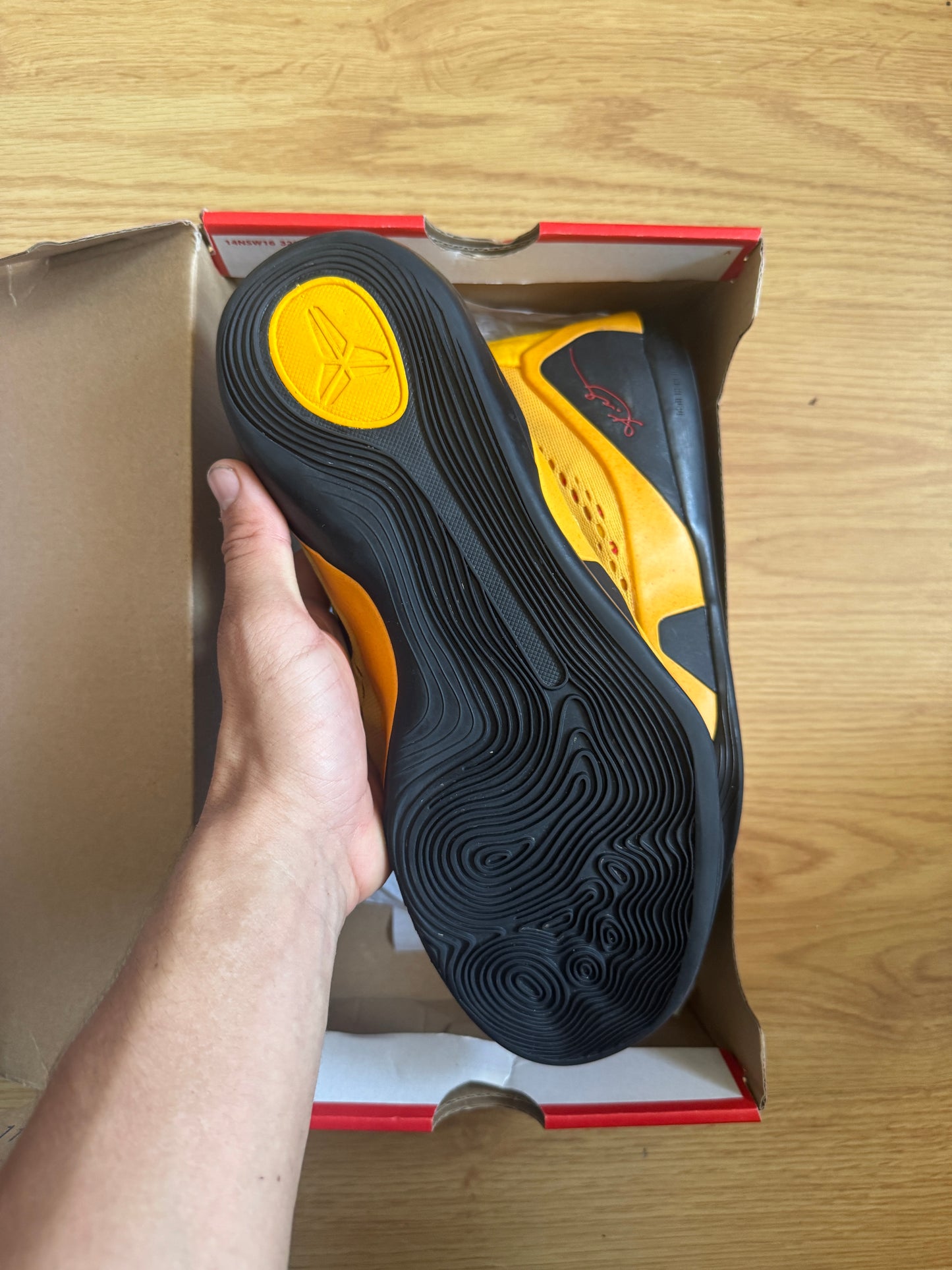 Nike Kobe 9 Bruce Lee