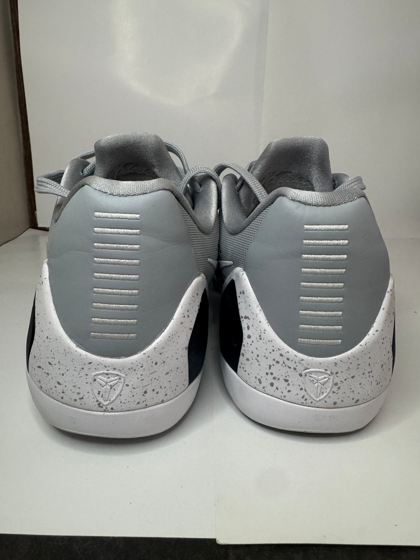 Nike Kobe 9 Protro Grey T45.5 Reconditionné