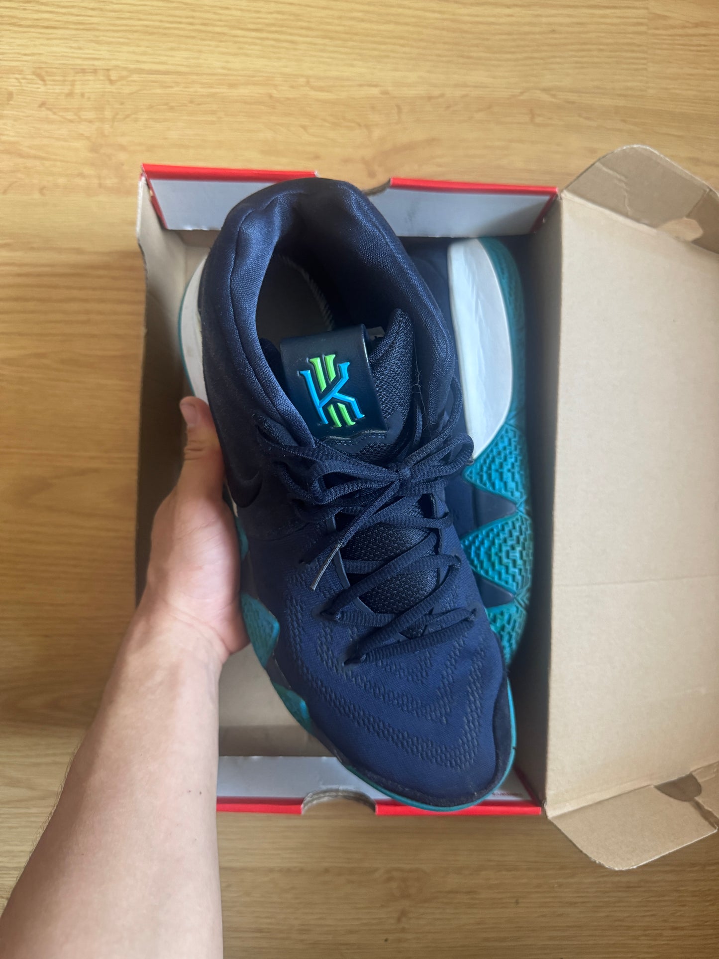 Nike Kyrie 6 Obsidian