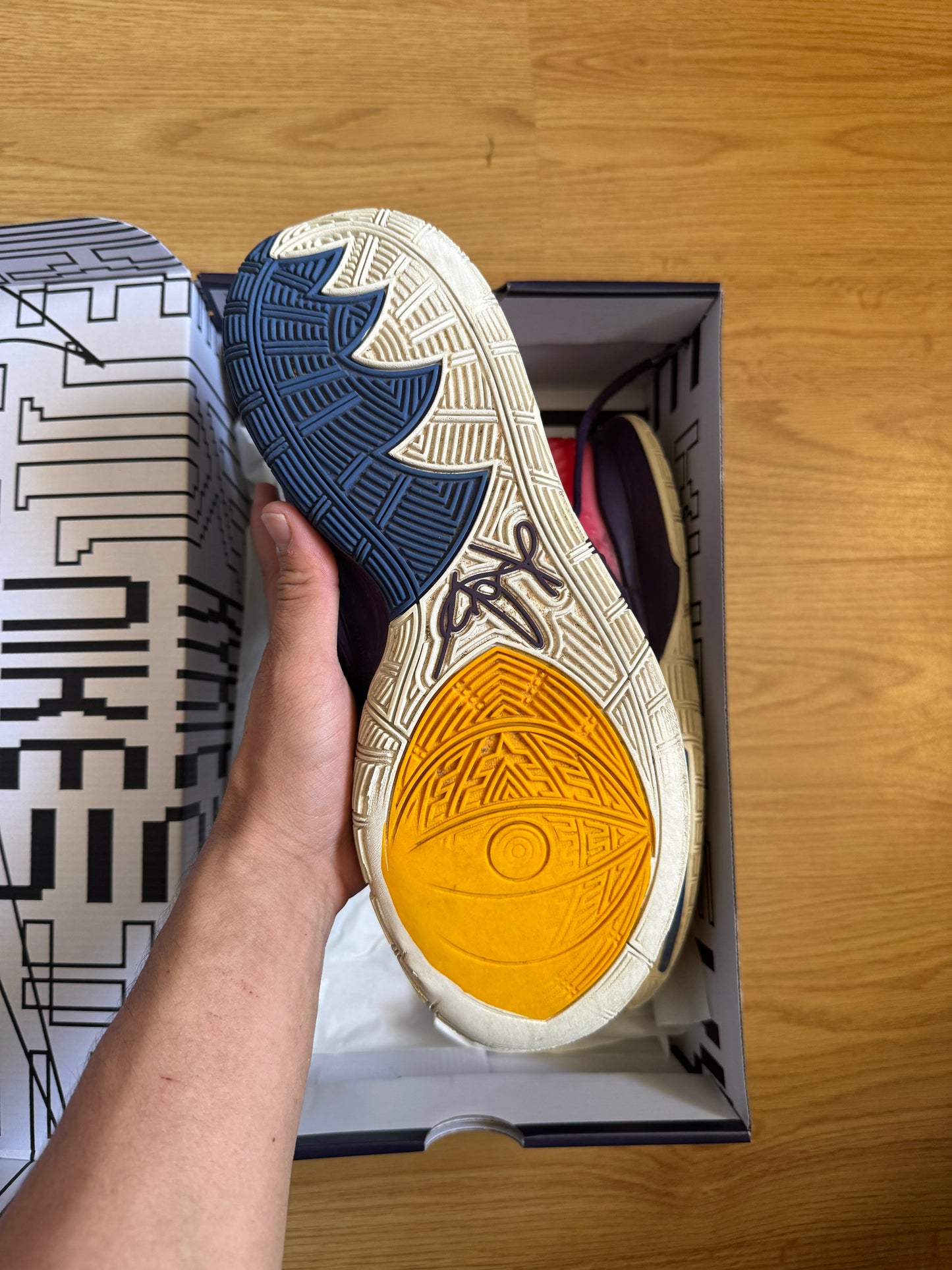 Nike Kyrie 6