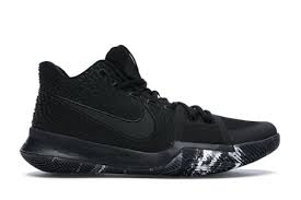 Nike Kyrie 3 triple black