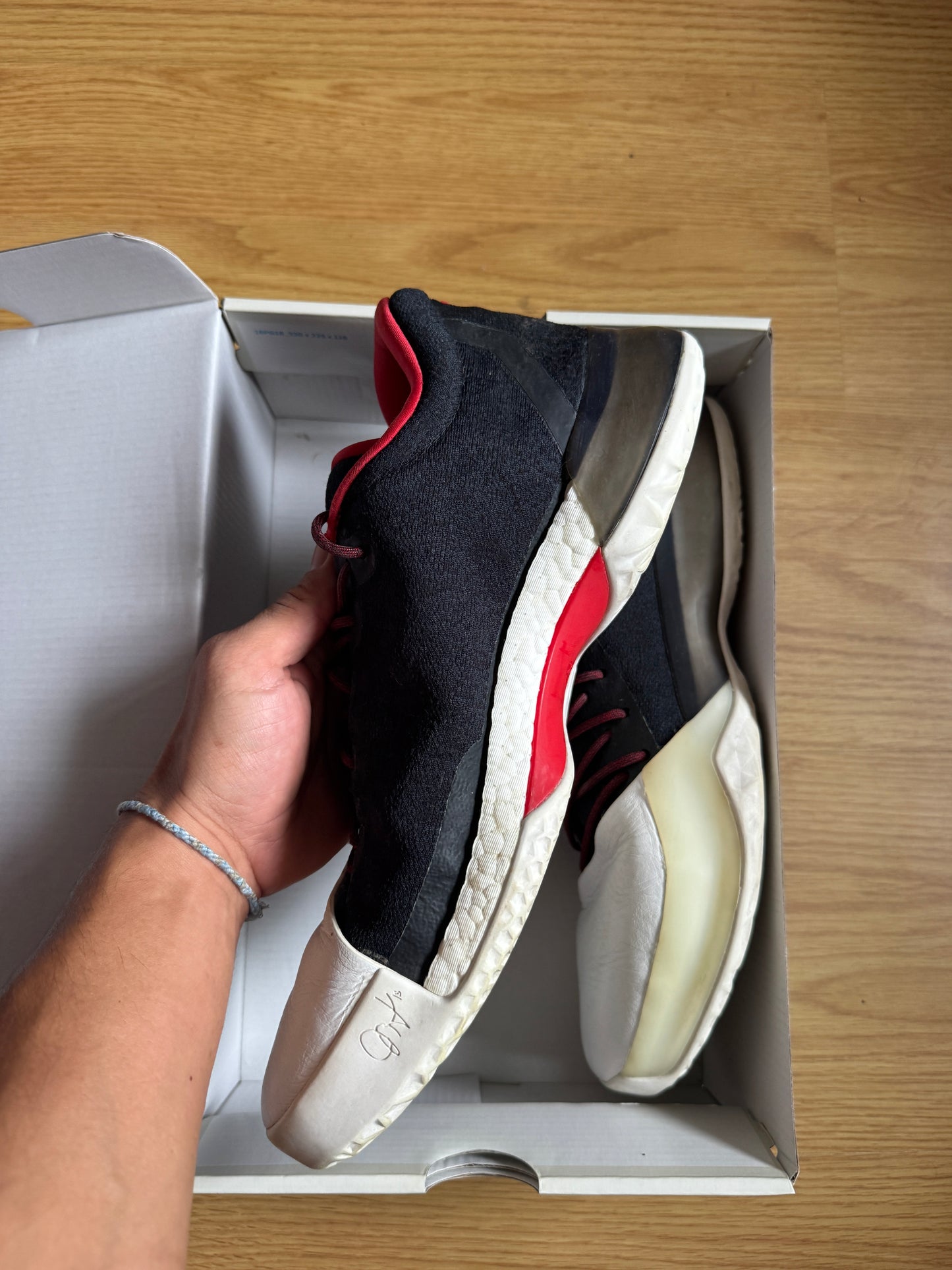 Adidas Harden 1 Rouge – Taille 44 2/3