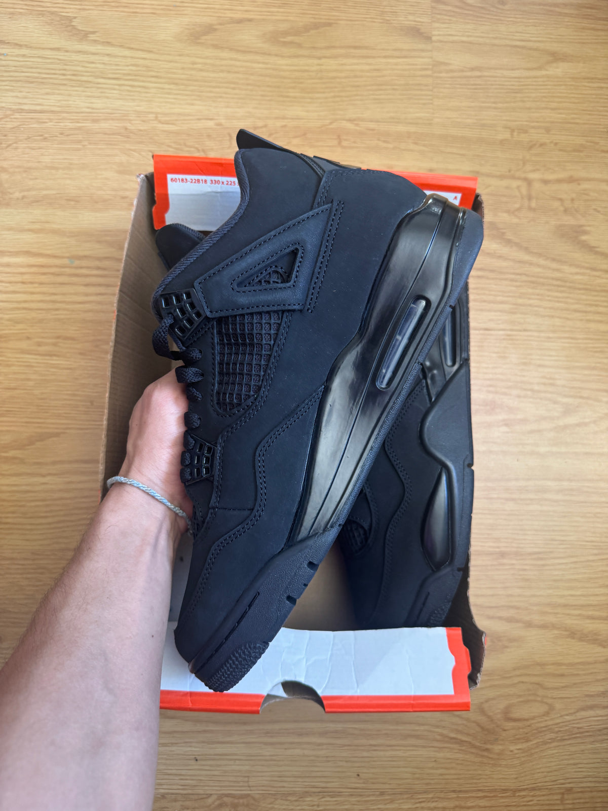 Jordan 4 Black Cat - Taille 46