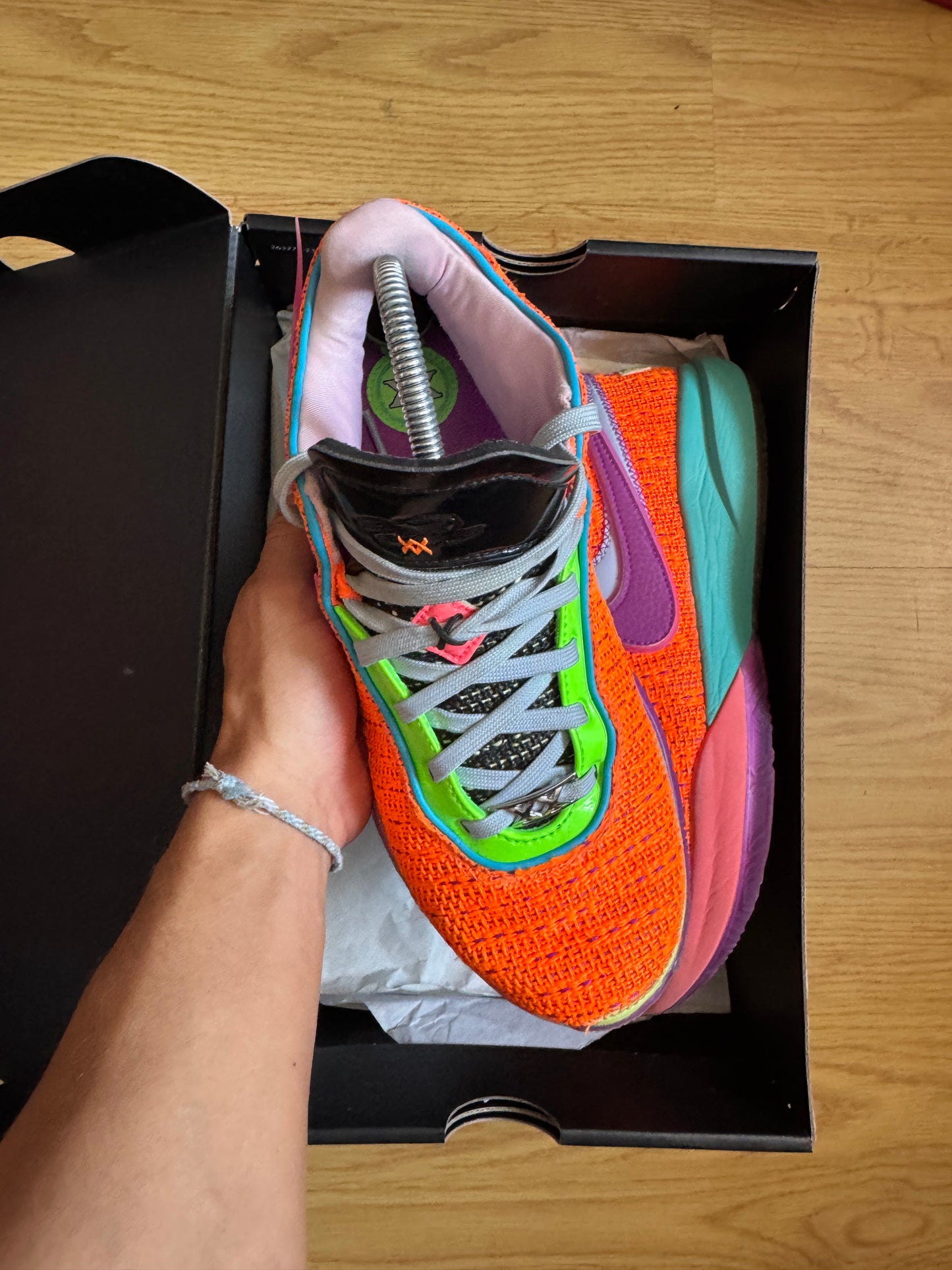 Nike LeBron 20 – Taille 42