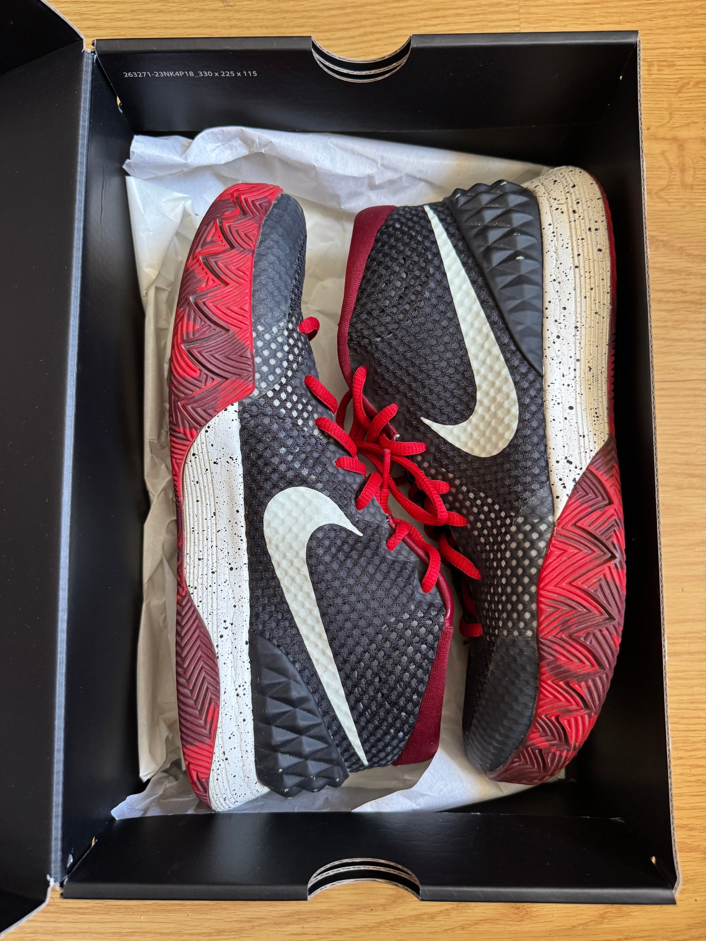 Nike Kyrie 1 ID – Taille 42.5