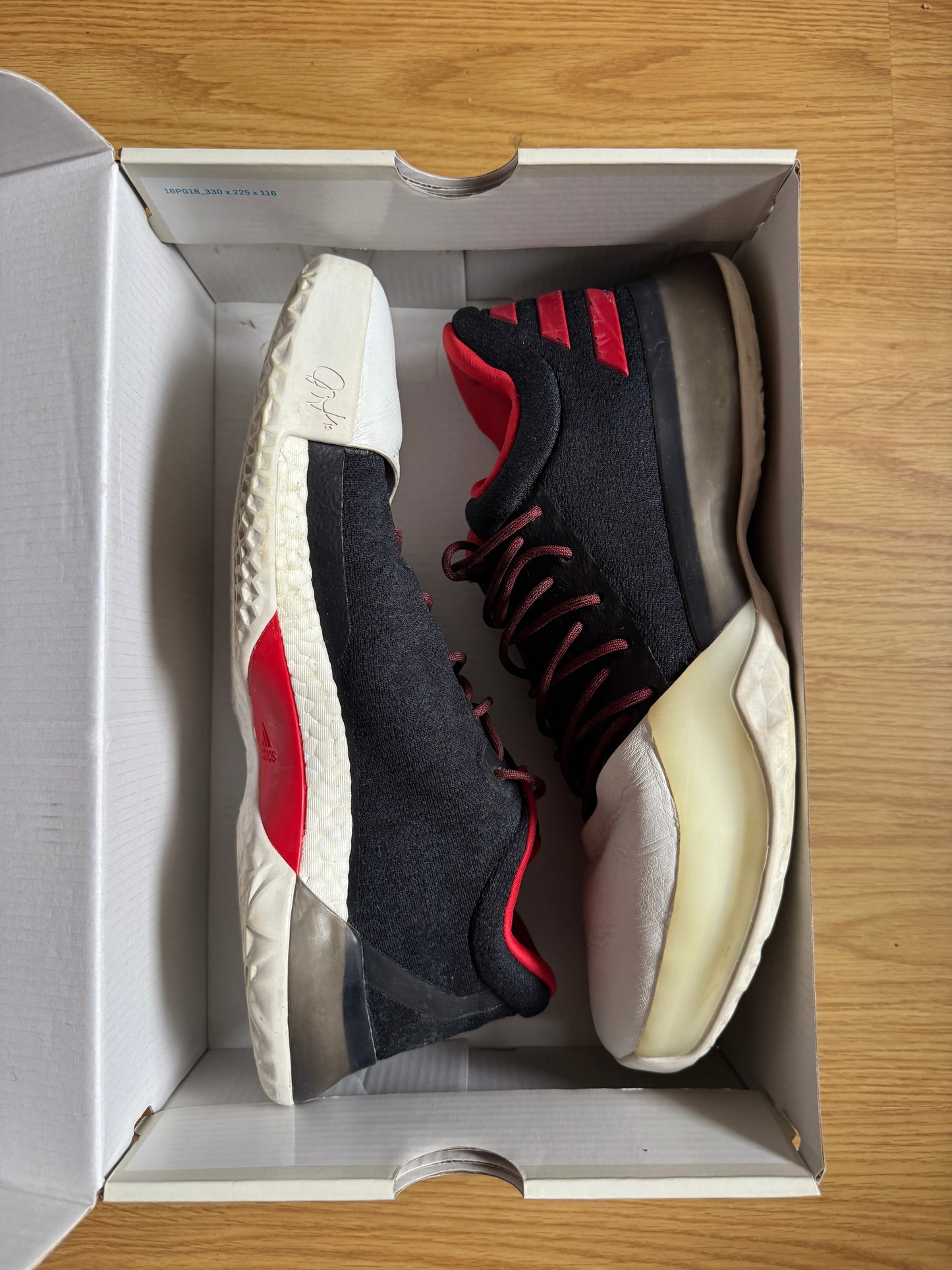 Adidas Harden 1 Rouge – Taille 44 2/3