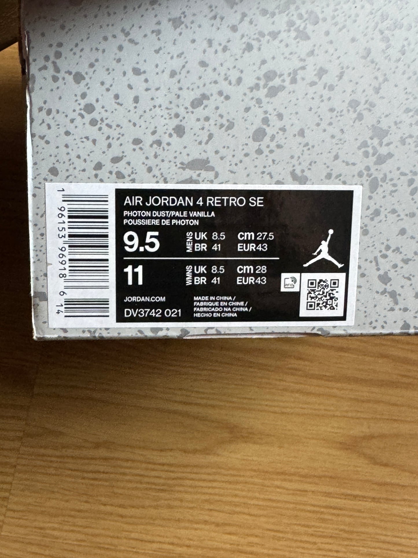 Air Jordan 4 Craft