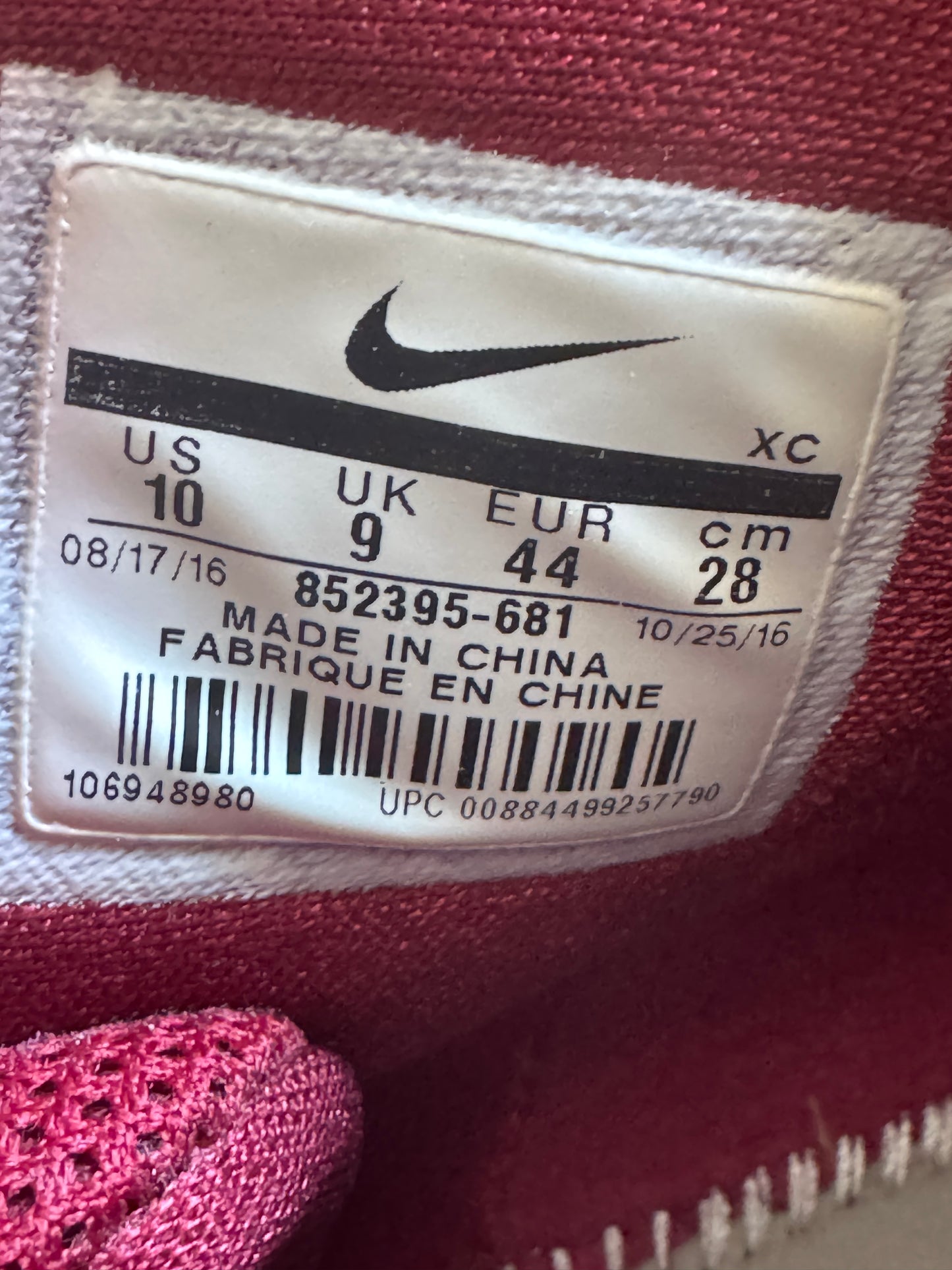 Nike Kyrie 3 Red – Taille 43