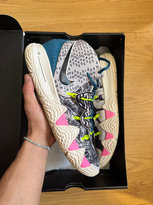 Nike Kyrie Hybride - Taille 44.5