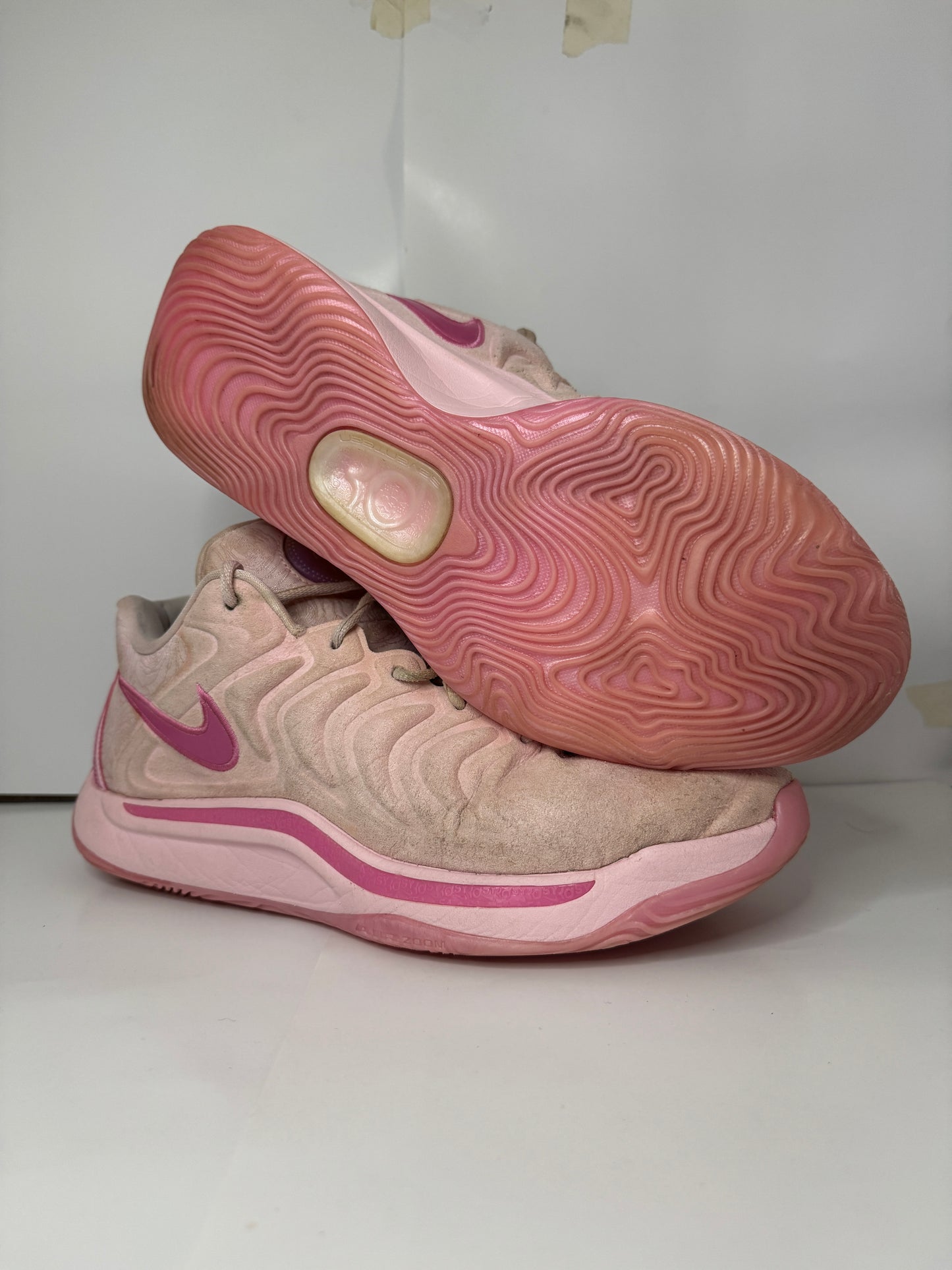 Nike KD 17 Aunt Pearl T45.5 Reconditionné