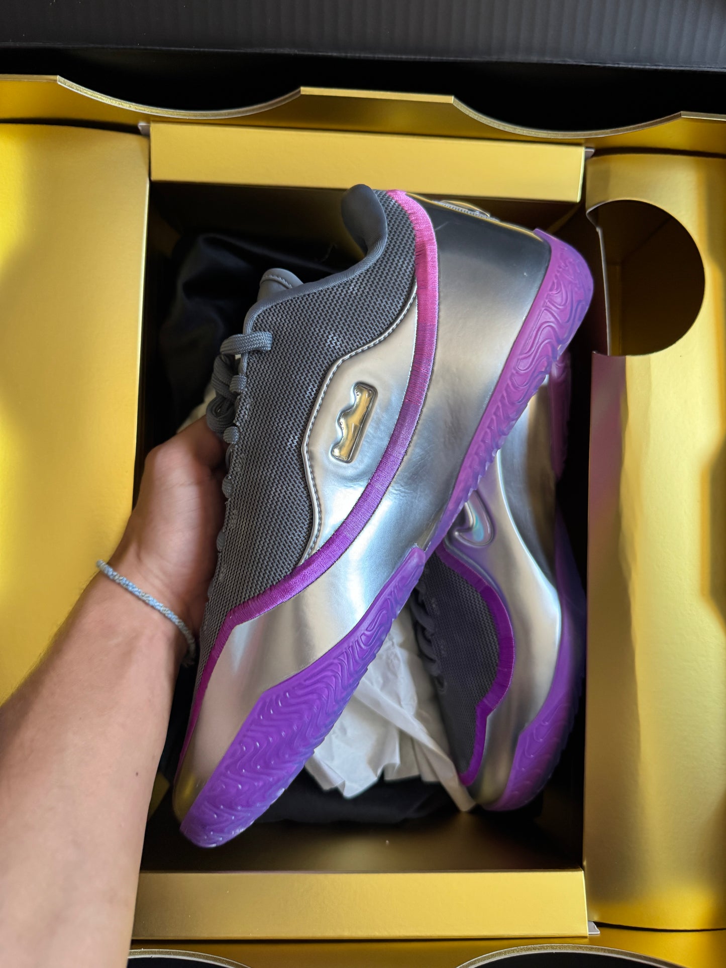 Nike LeBron 23 – Taille 45