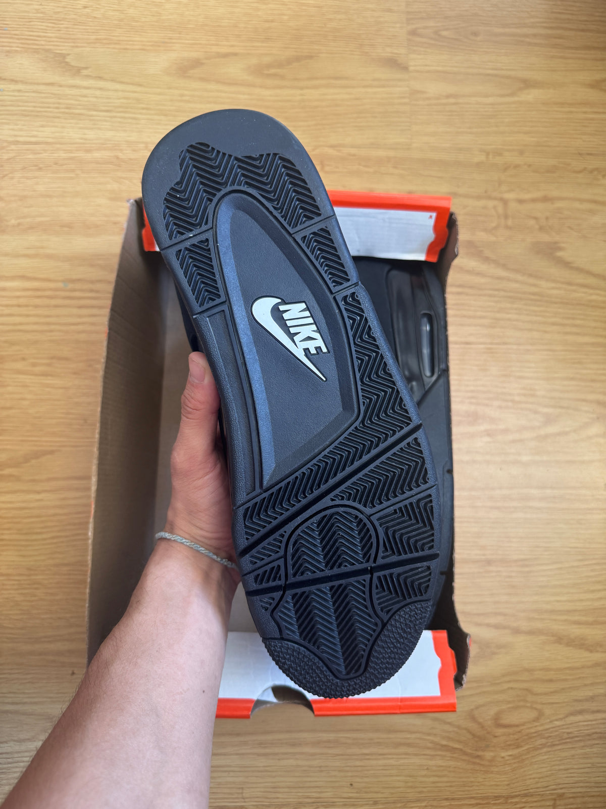 Jordan 4 Black Cat - Taille 46