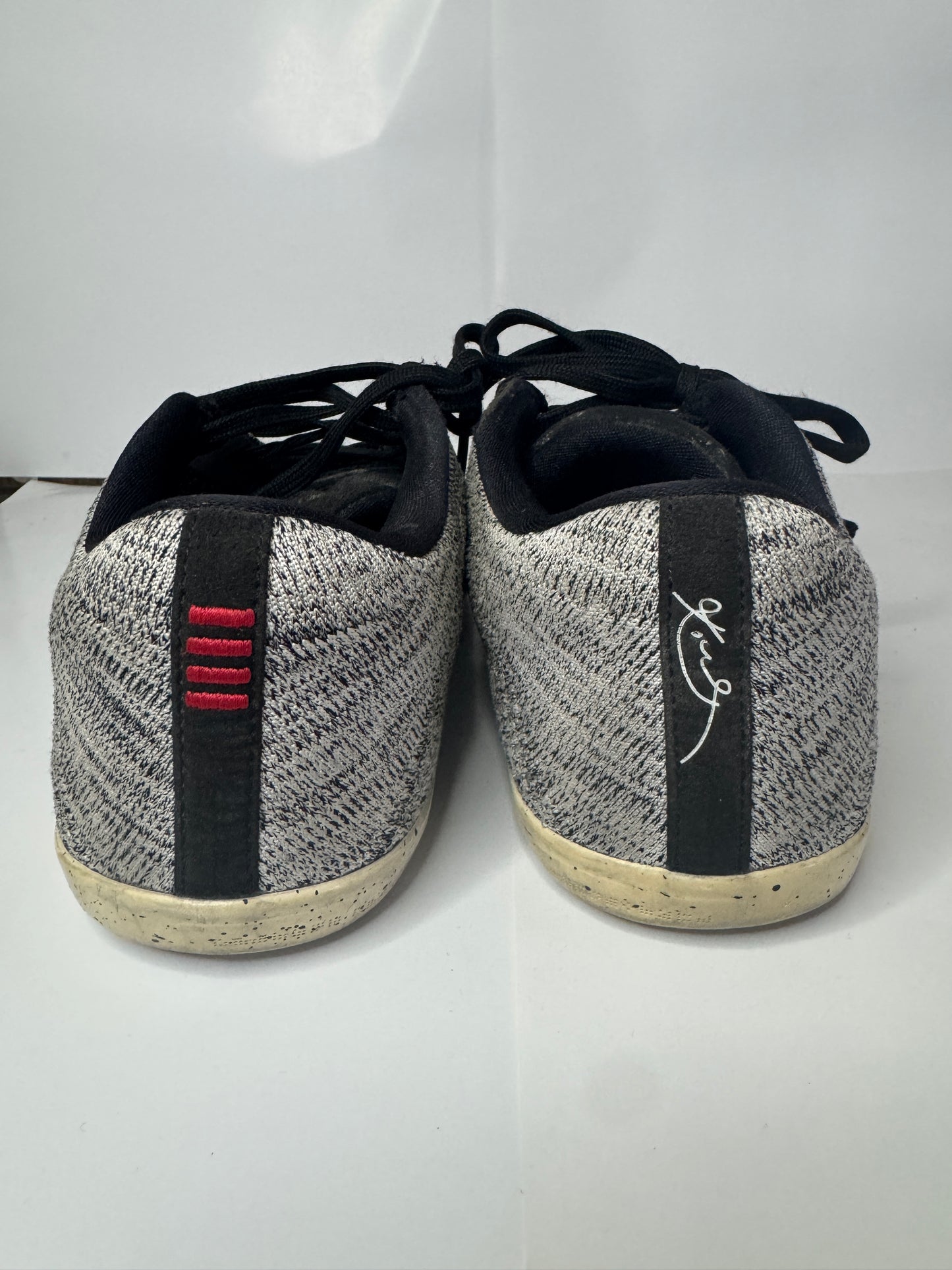 Nike Kobe 11 Oreo T42 Reconditionné