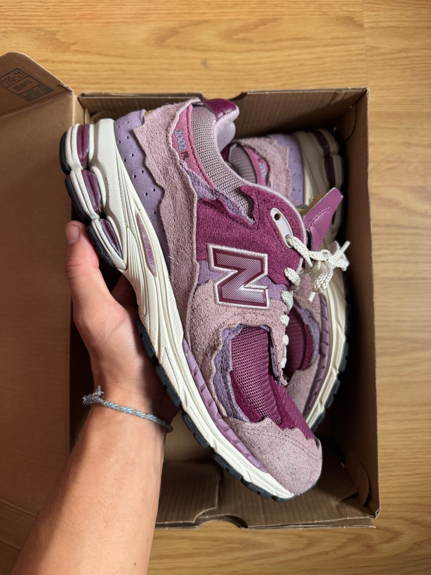 New Balance 2002R Protection Pack Rose – Taille 42.5