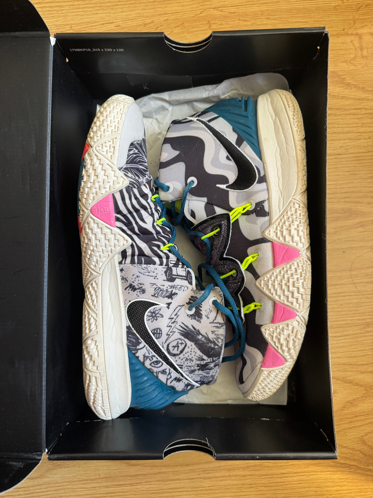 Nike Kyrie Hybride - Taille 44.5