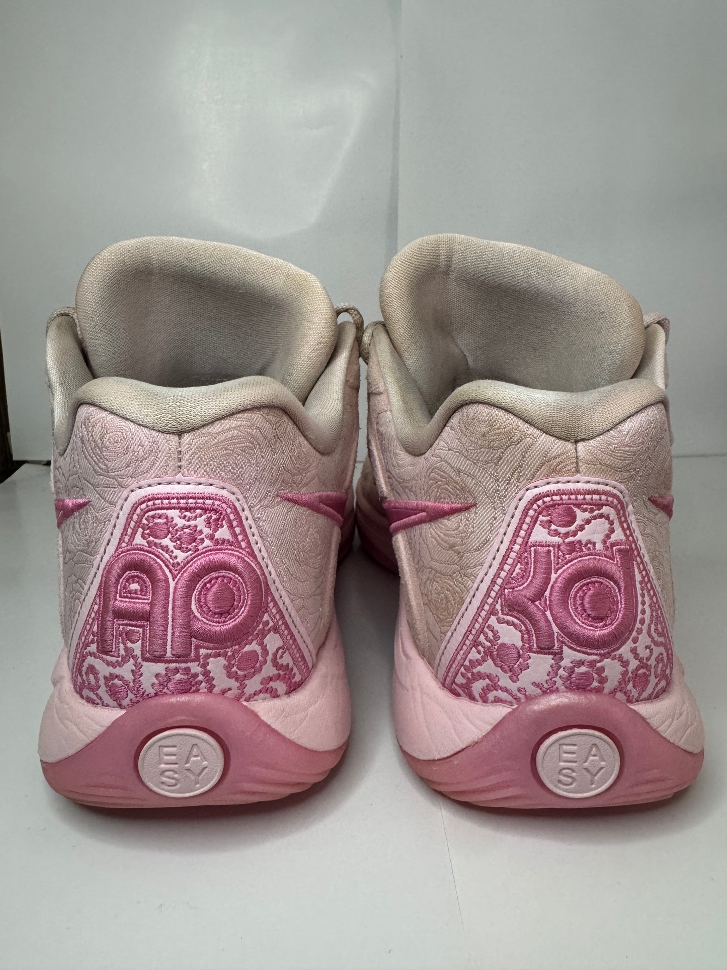 Nike KD 17 Aunt Pearl T45.5 Reconditionné