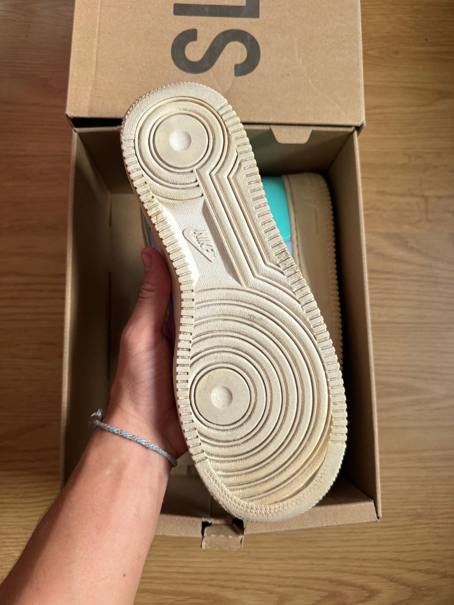 Nike Air Force 1 Easter – Taille 42.5