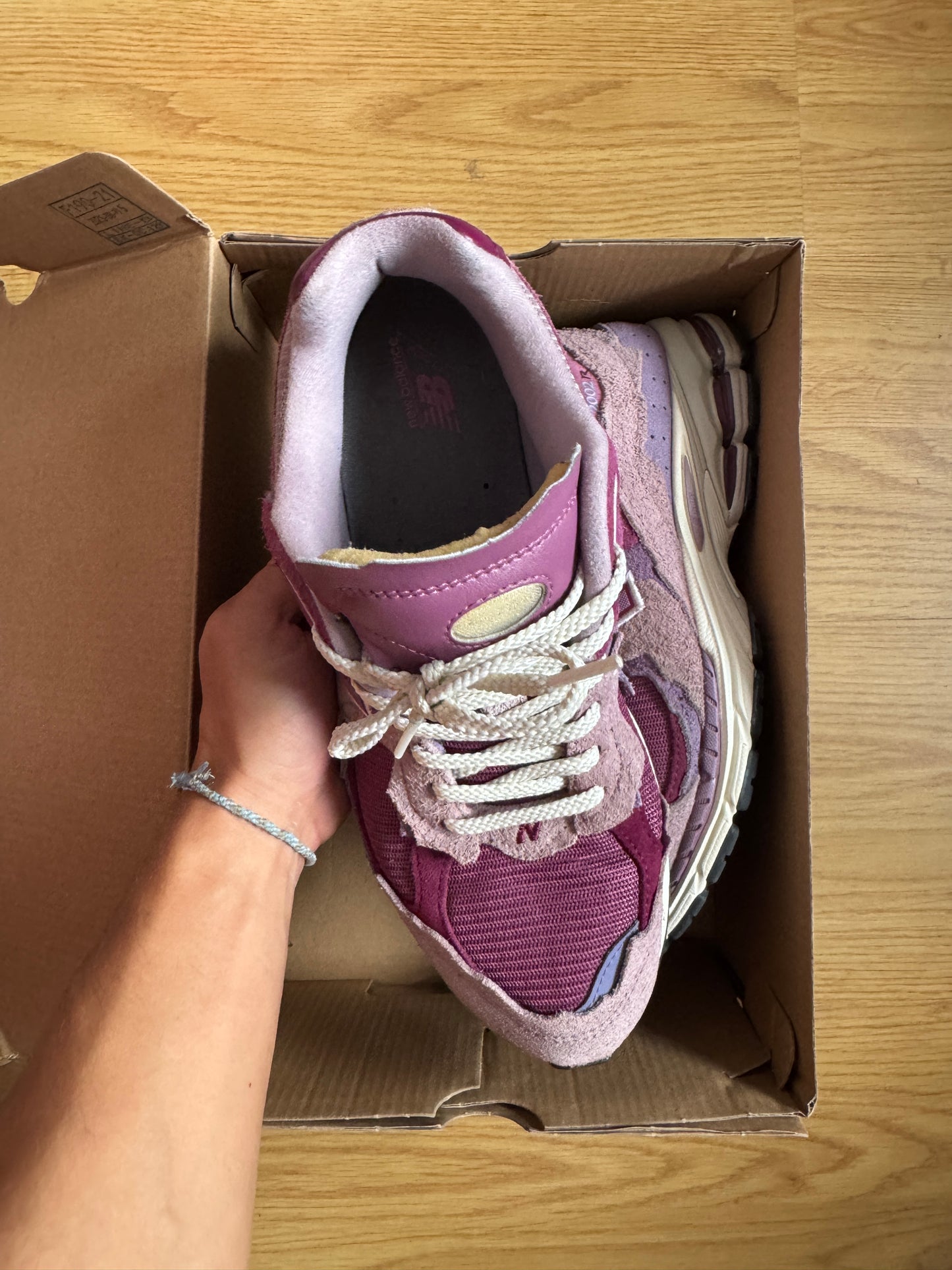 New Balance 2002R Protection Pack Rose – Taille 42.5