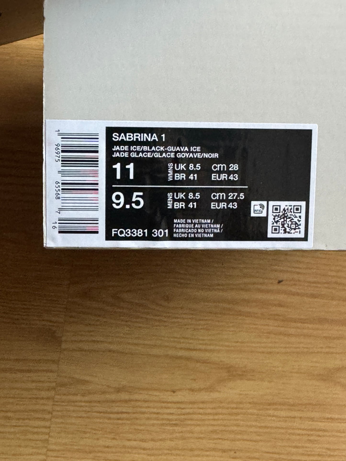 Nike Sabrina 1