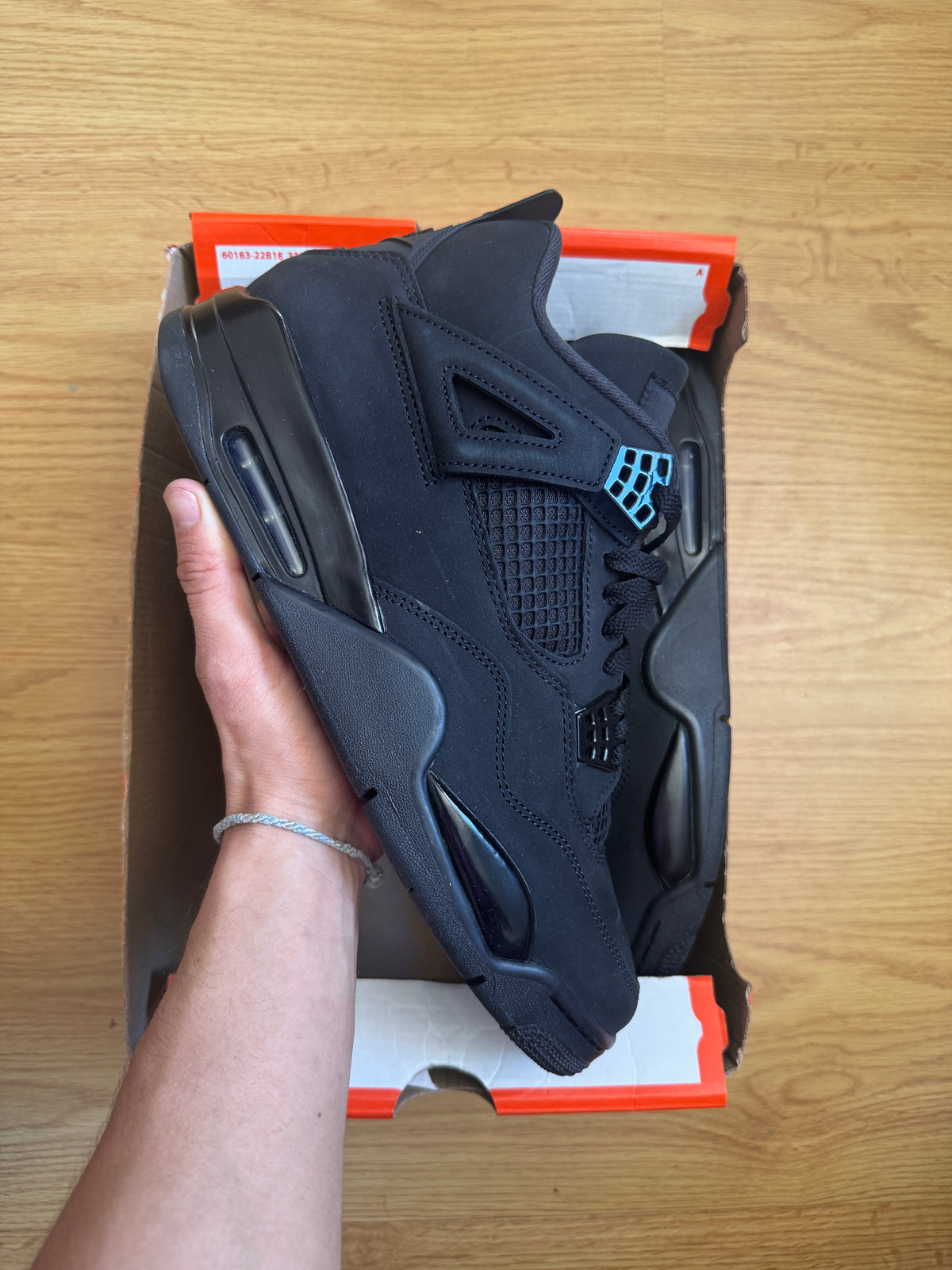 Jordan 4 Black Cat - Taille 46