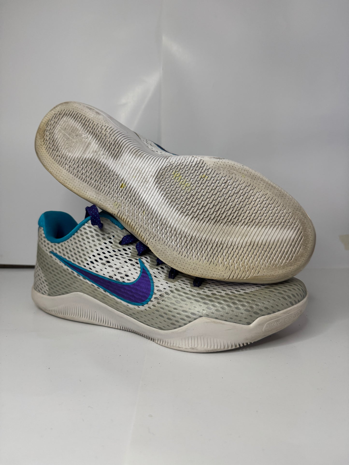 Nike Kobe 11 Draft Day T44.5 Reconditionné