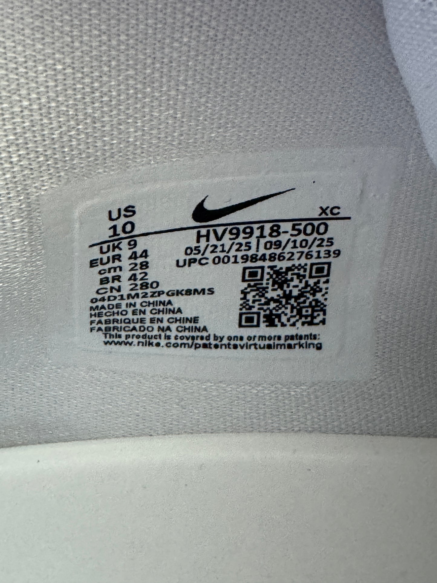 Nike GT Cut 3 Turbo Jaune et Violet – Taille 44