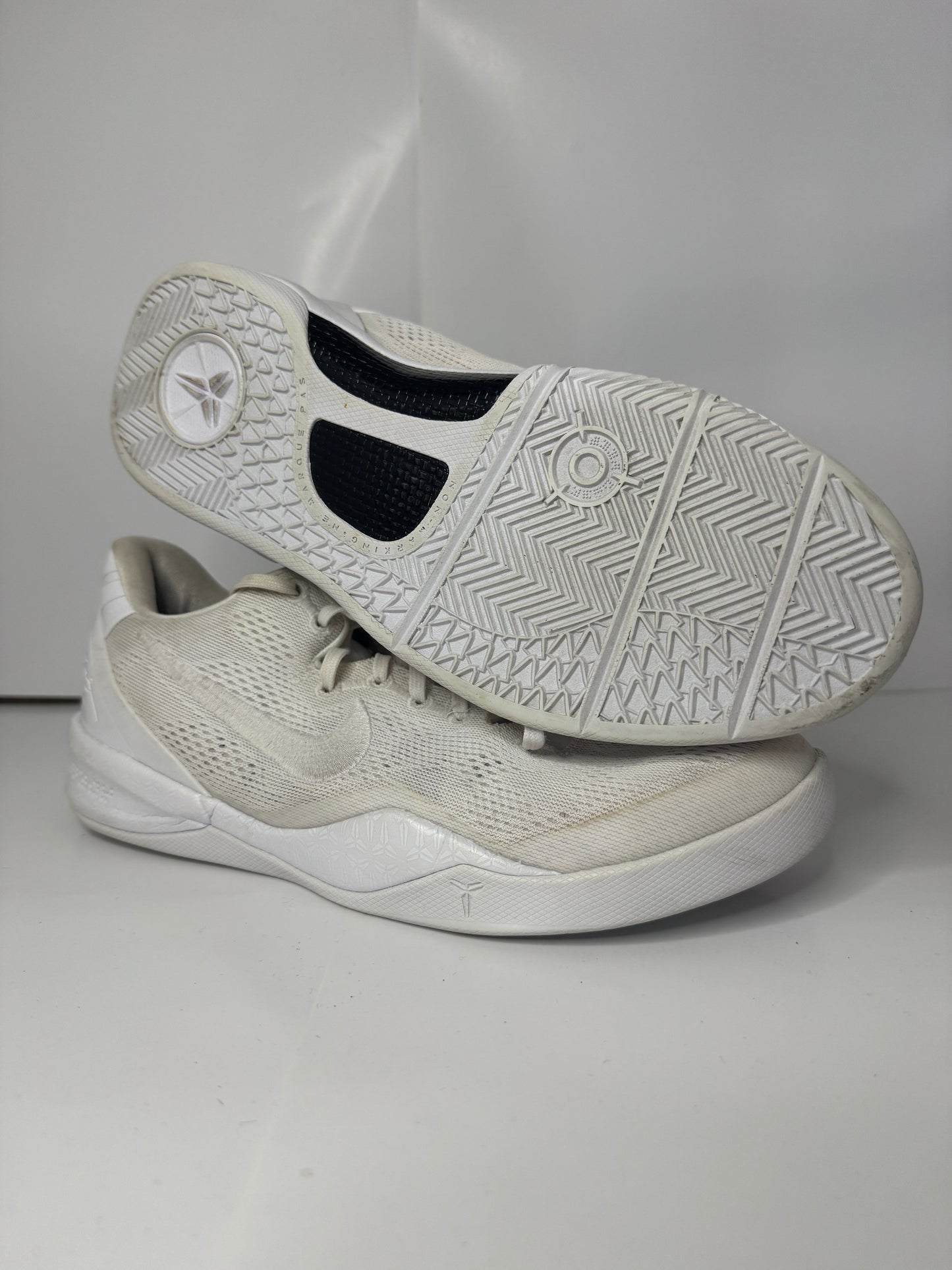 Nike Kobe 9 Protro Halo T39 Reconditionné