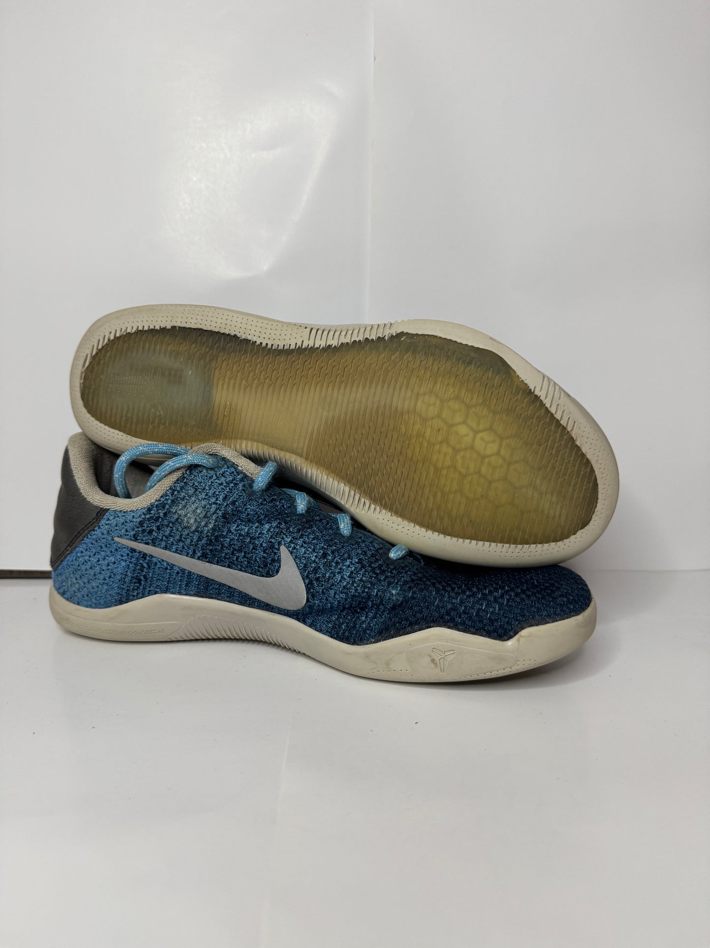 Nike Kobe 11 Elite Low T39 Reconditionné