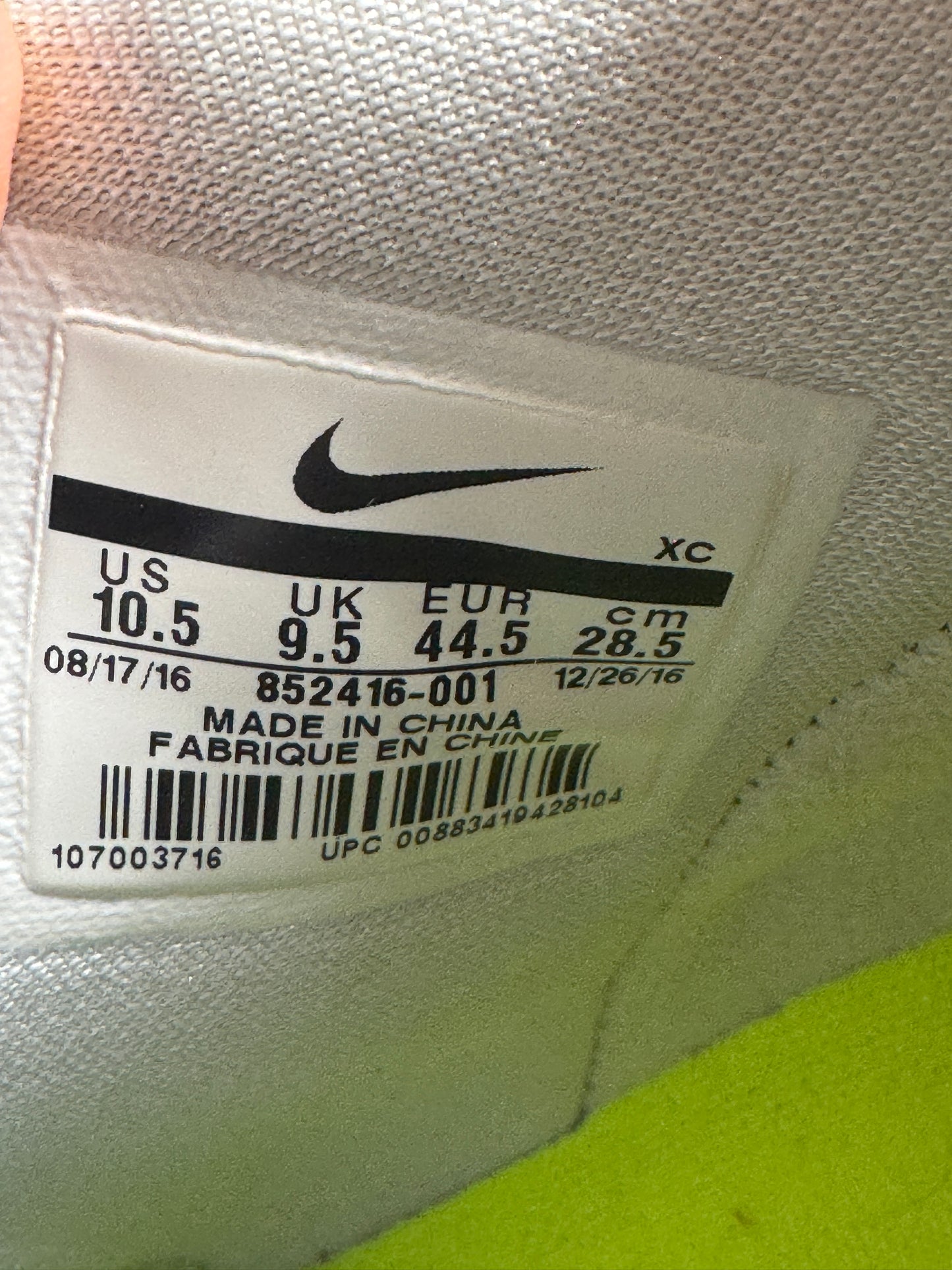 Nike Kyrie 3 Time to Shine – Taille 44.5