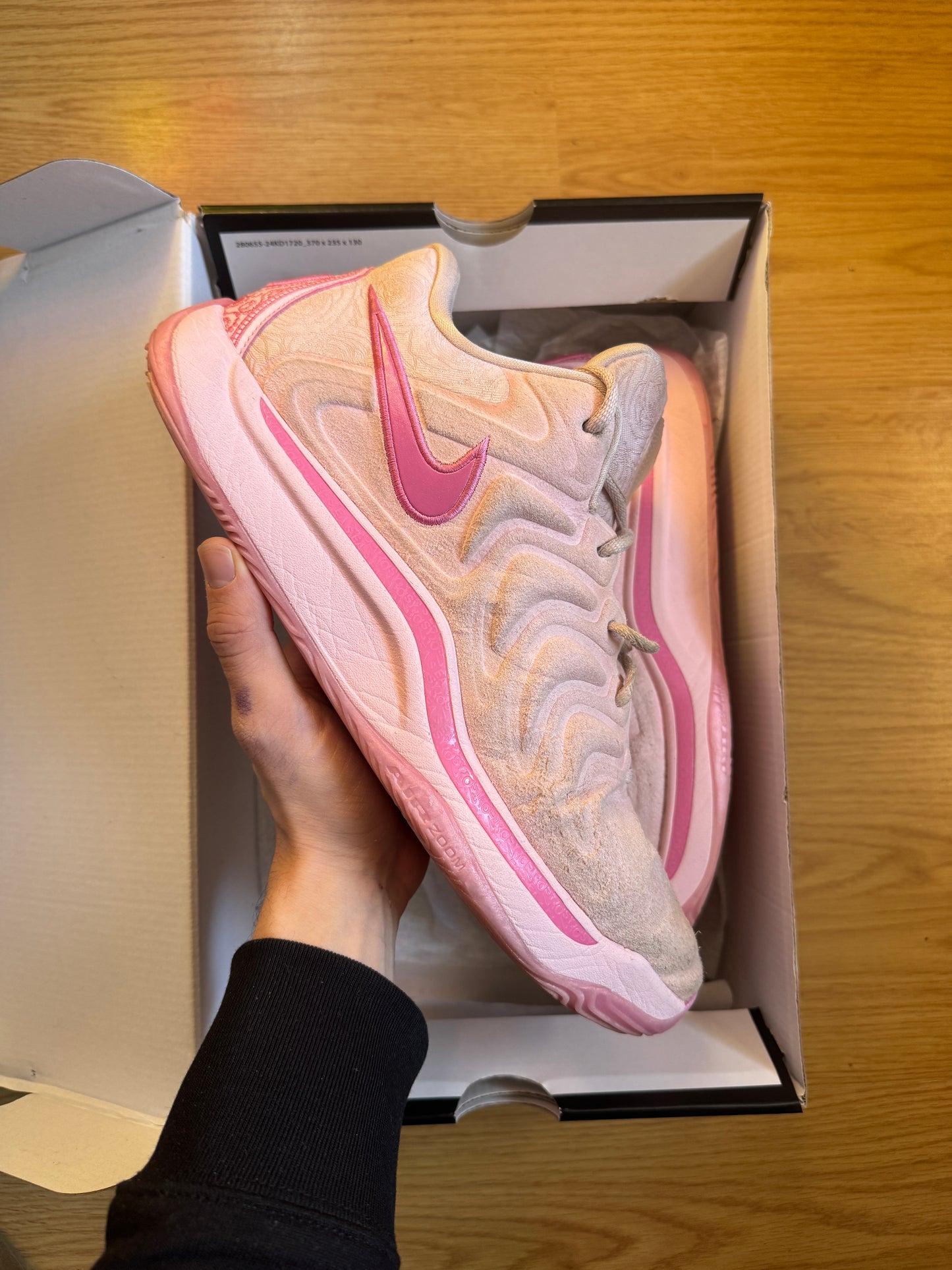 Nike KD 17 aunt Pearl