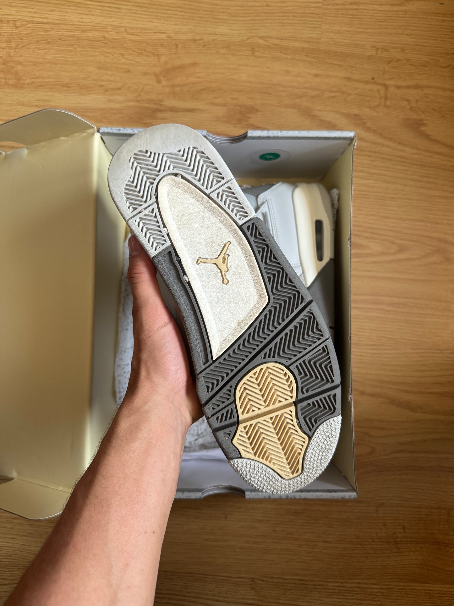 Air Jordan 4 Craft