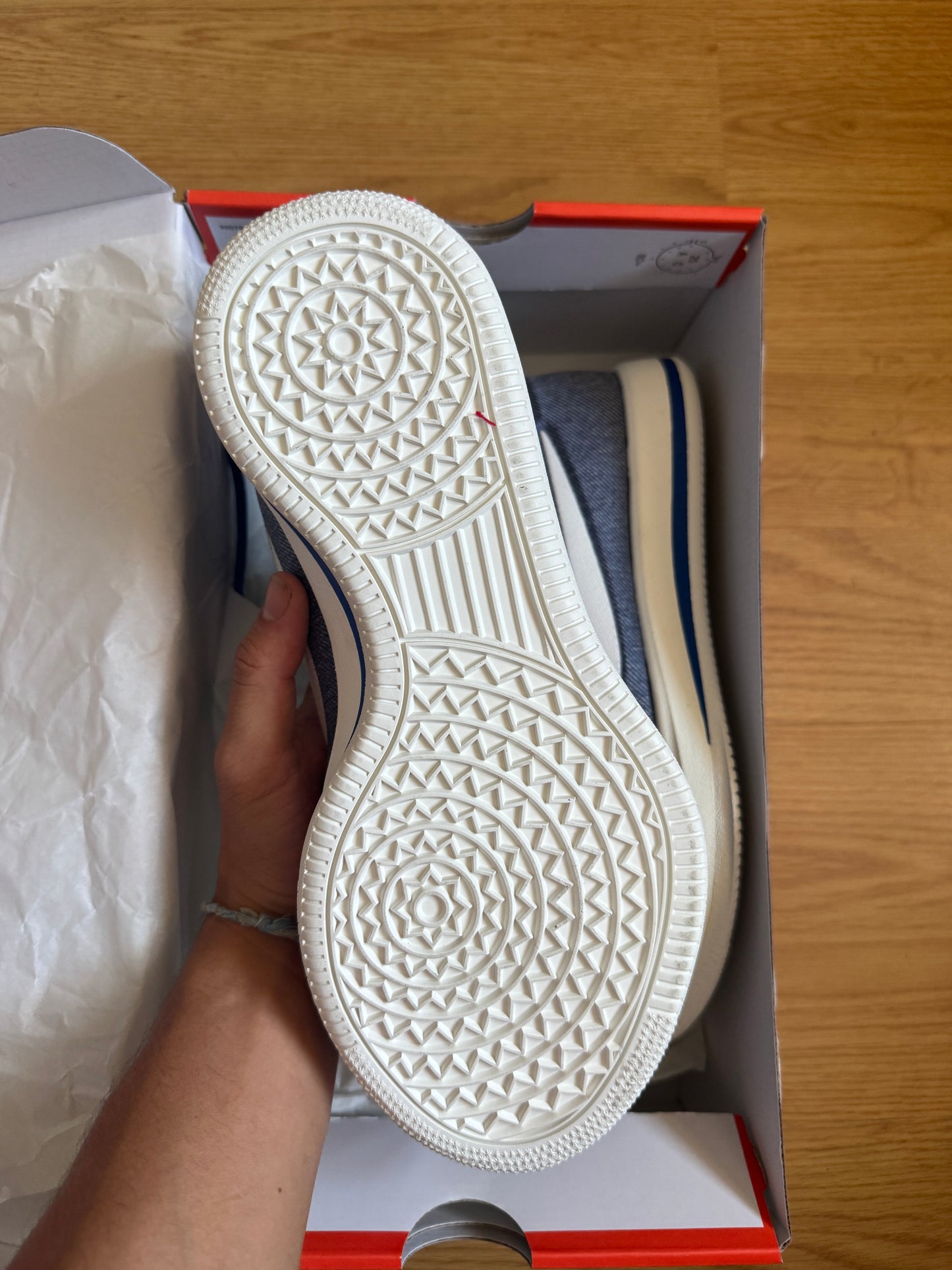Nike Book 2 Denim – Taille 42
