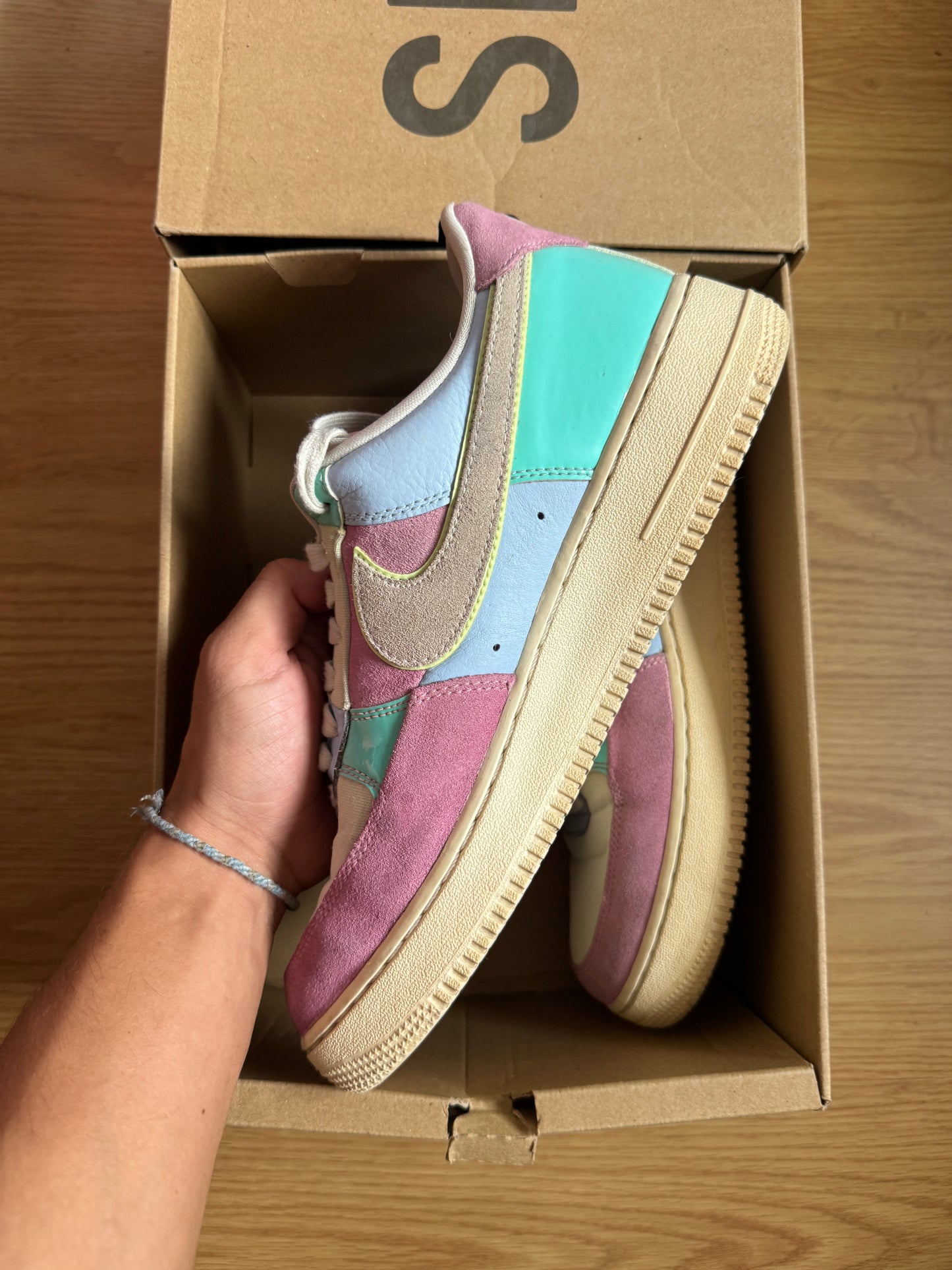 Nike Air Force 1 Easter – Taille 42.5