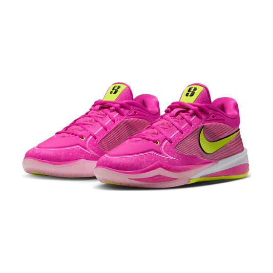 Nike Sabrina 4 The Switch